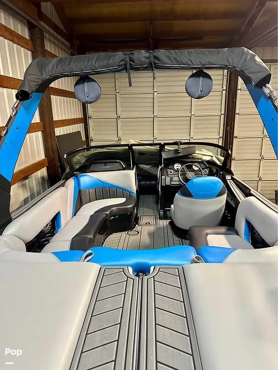 Slide: The Image of MB Sports B52 21 Classic 2023 - 16193543