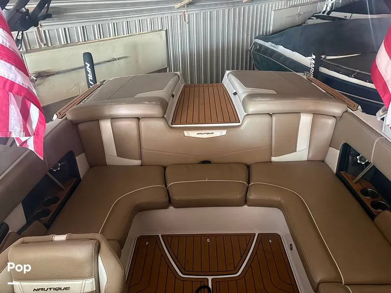 Slide: The Image of Nautique 210 2015 - 16212516