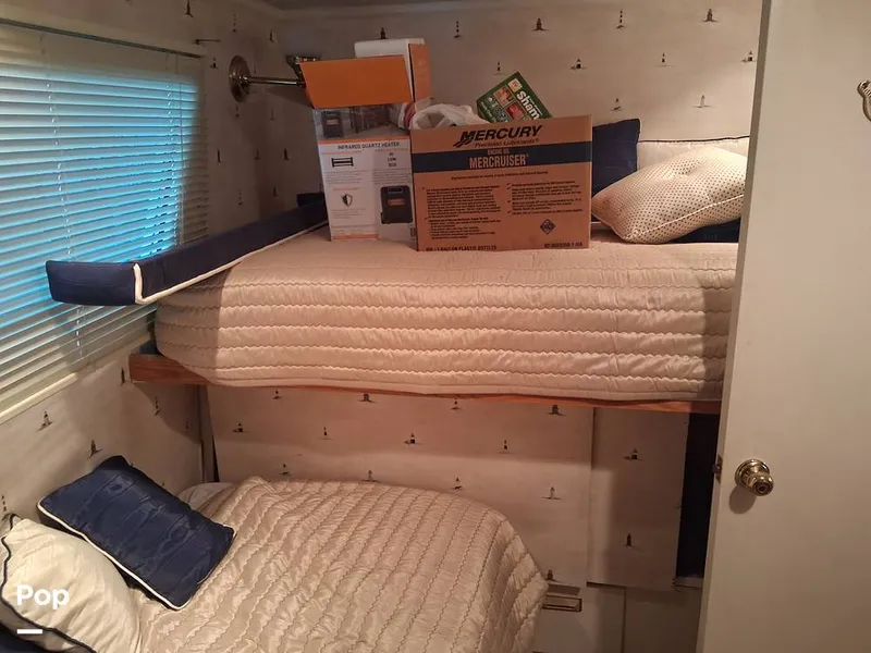 Slide: The Image of Guest Quarters - 16159422