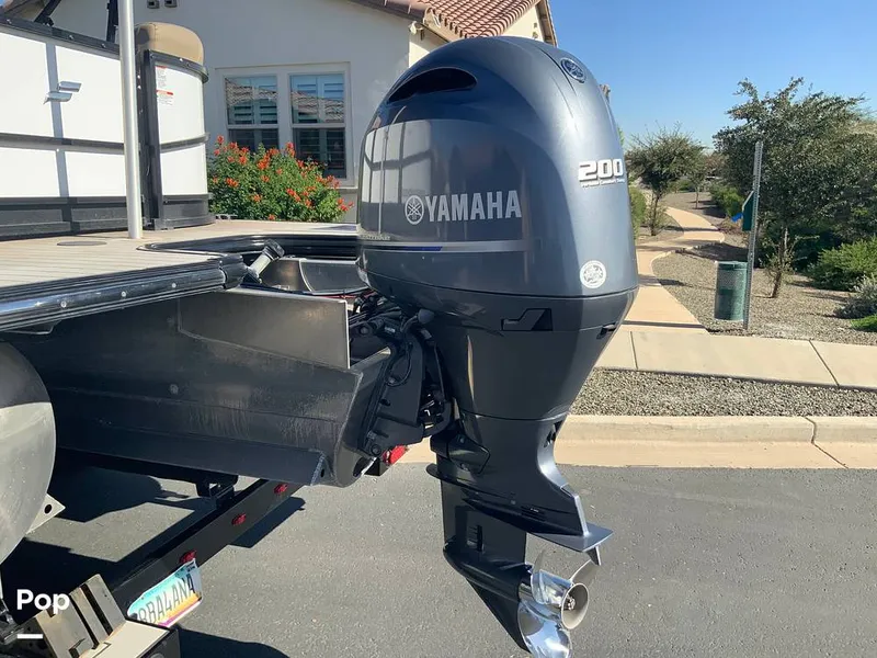 Slide: The Image of Starcraft SLS-3 TRI 2019 - 16123765