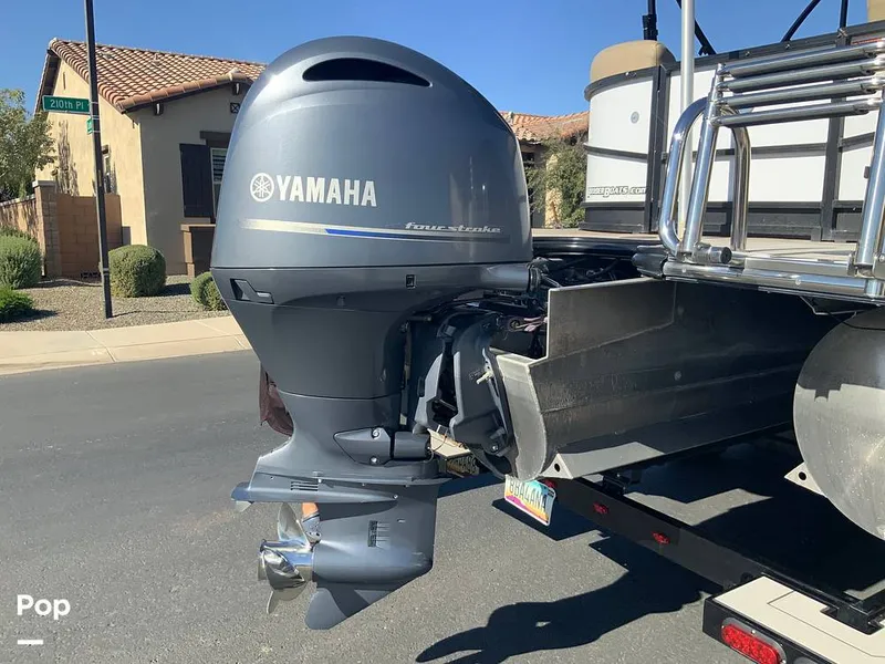 Slide: The Image of Starcraft SLS-3 TRI 2019 - 16124272