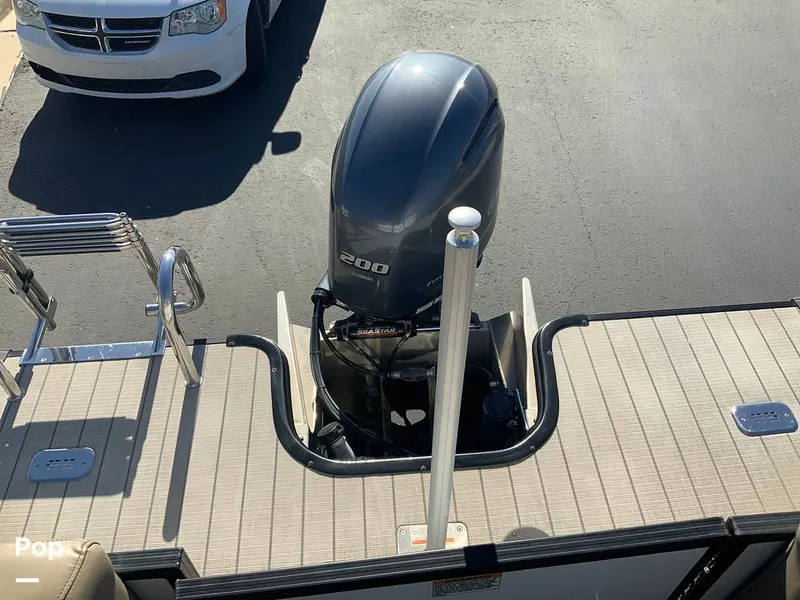 Slide: The Image of Starcraft SLS-3 TRI 2019 - 16124286