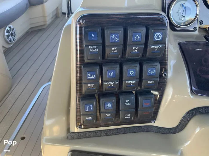 Slide: The Image of Starcraft SLS-3 TRI 2019 - 16124410