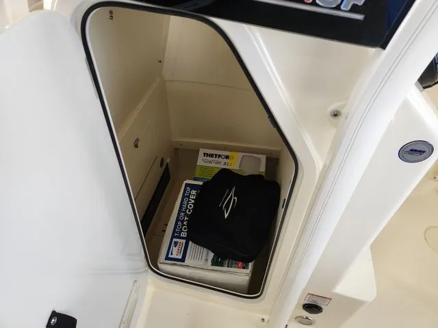 Slide: The Image of Scout 215 XSF 2024 - 8