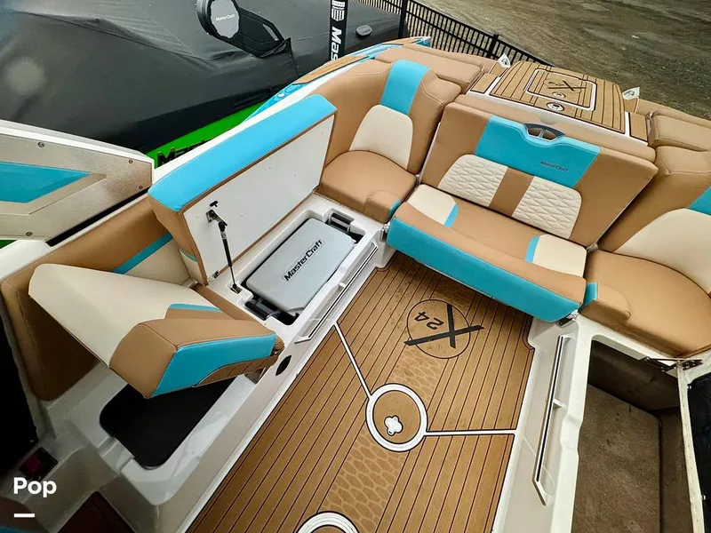 Slide: The Image of Mastercraft X24 2022 - 16236921