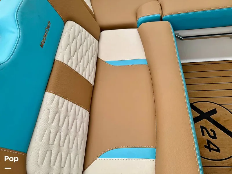 Slide: The Image of Mastercraft X24 2022 - 16236940