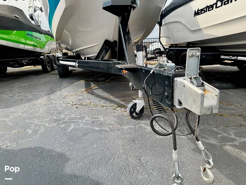 Slide: The Image of Mastercraft X24 2022 - 16236953