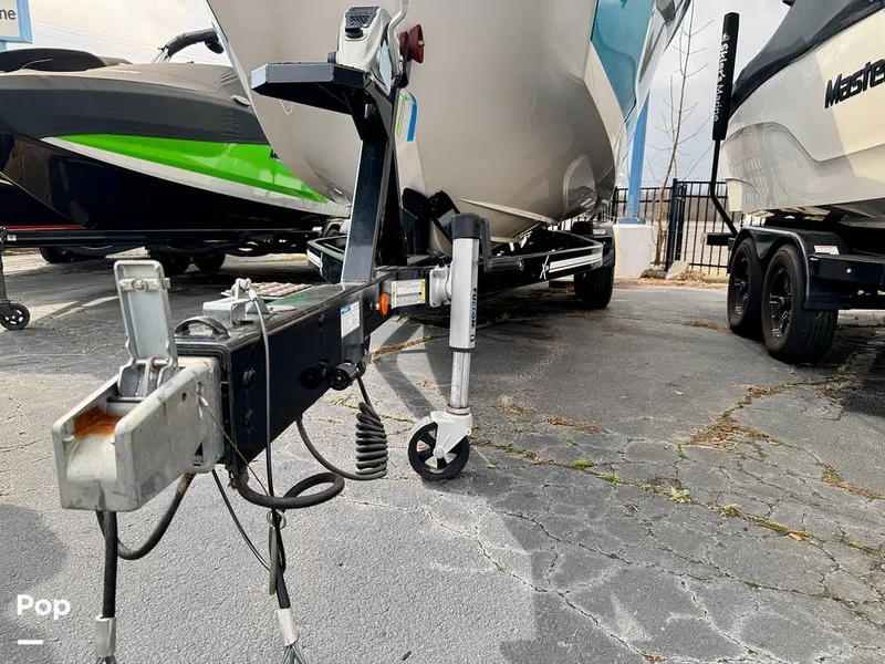 Slide: The Image of Mastercraft X24 2022 - 16236954