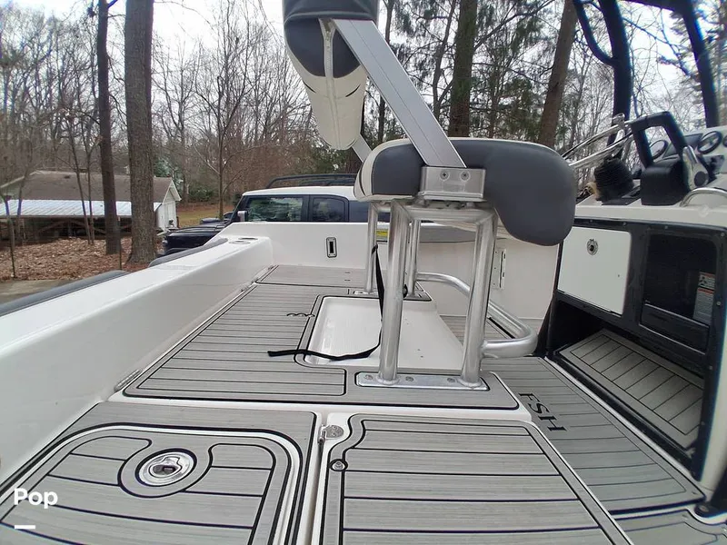 Slide: The Image of Yamaha FSH 210 Sport 2021 - 16190545