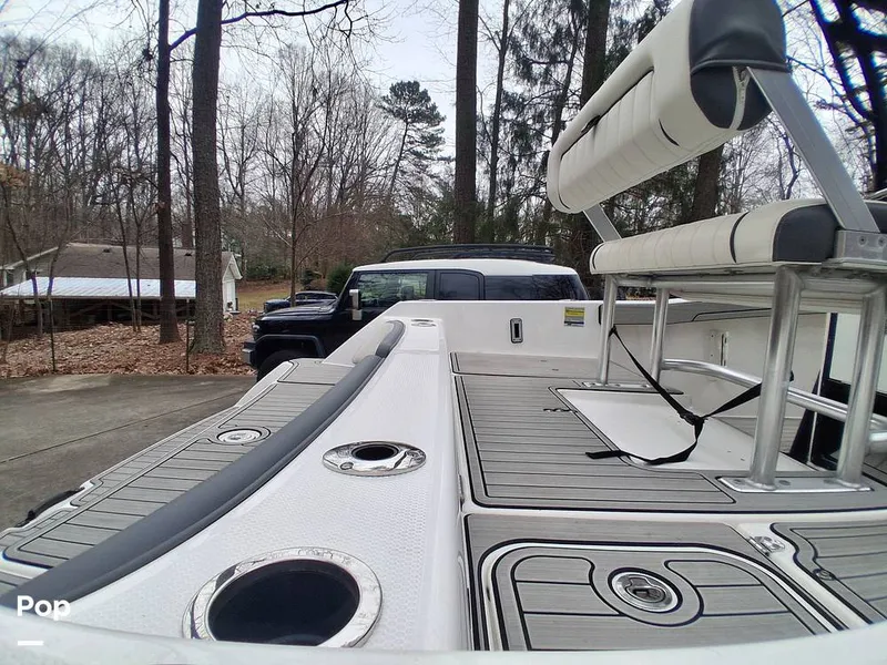 Slide: The Image of Yamaha FSH 210 Sport 2021 - 16190546