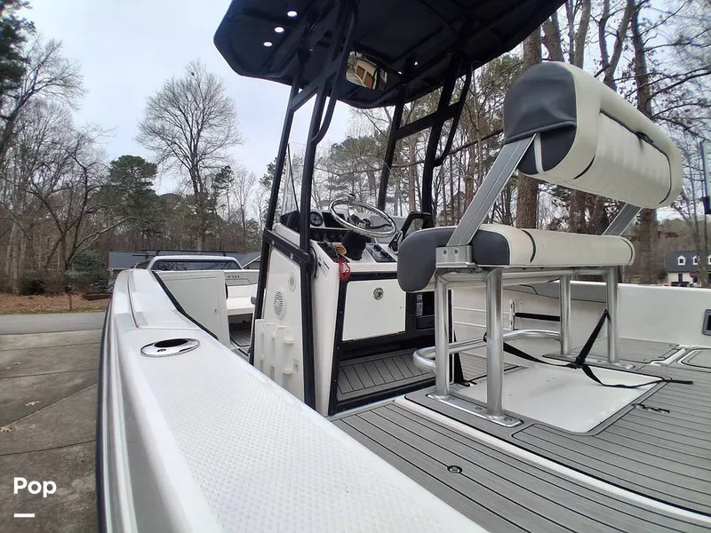 Slide: The Image of Yamaha FSH 210 Sport 2021 - 16190548