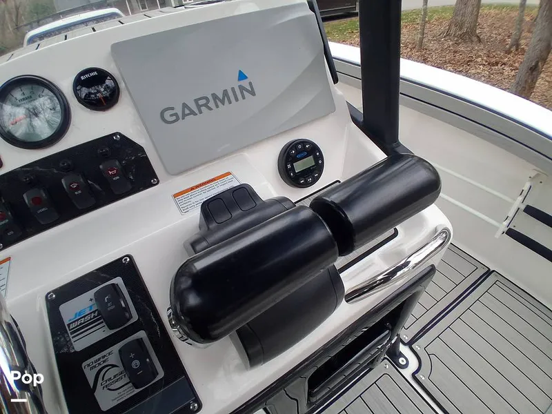 Slide: The Image of Yamaha FSH 210 Sport 2021 - 16190557