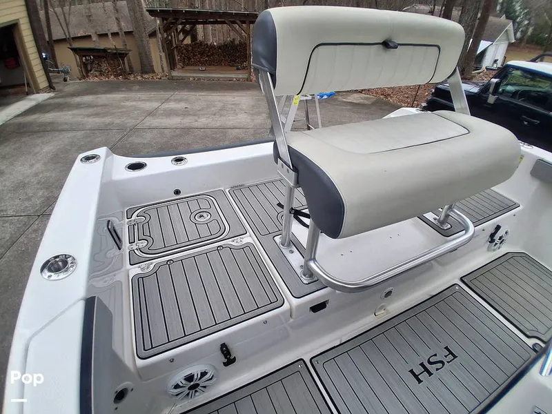 Slide: The Image of Yamaha FSH 210 Sport 2021 - 16190562