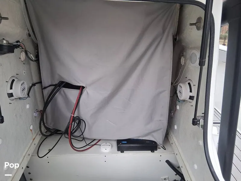 Slide: The Image of Yamaha FSH 210 Sport 2021 - 16190661