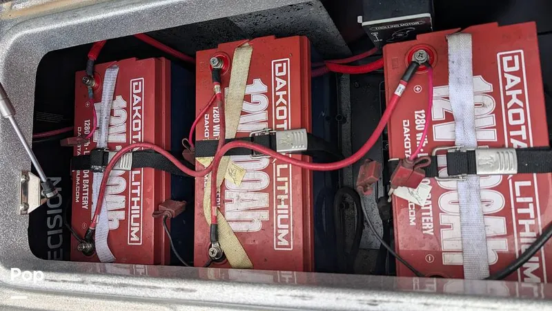 Slide: The Image of Phoenix Bass Boat 21 PHX 2023 - 16127218