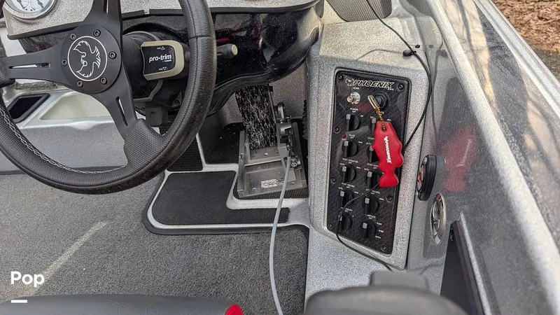 Slide: The Image of Phoenix Bass Boat 21 PHX 2023 - 16127172