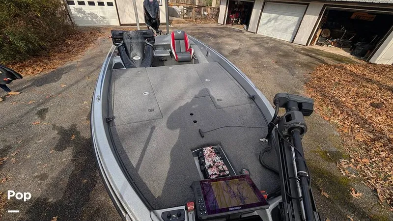 Slide: The Image of Phoenix Bass Boat 21 PHX 2023 - 16133518