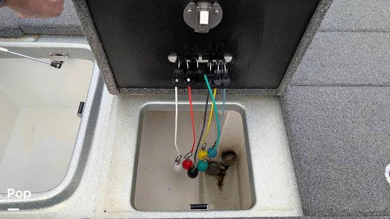 Slide: The Image of Phoenix Bass Boat 21 PHX 2023 - 16127216