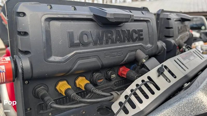 Slide: The Image of Phoenix Bass Boat 21 PHX 2023 - 16127212