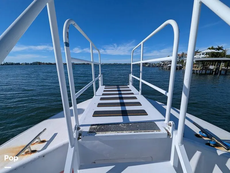 Slide: The Image of Willard 40 1985 - 16189709