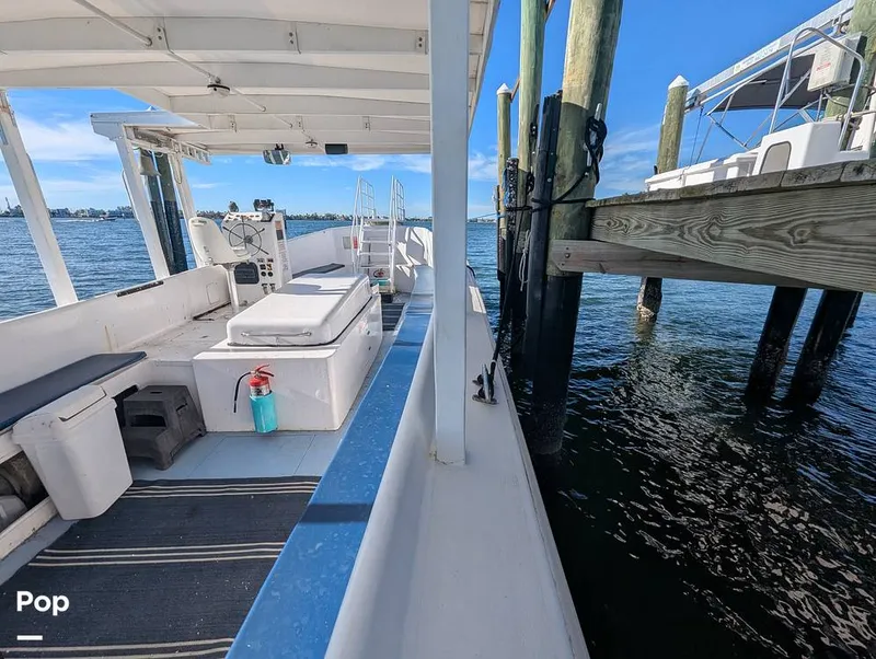 Slide: The Image of Willard 40 1985 - 16189714