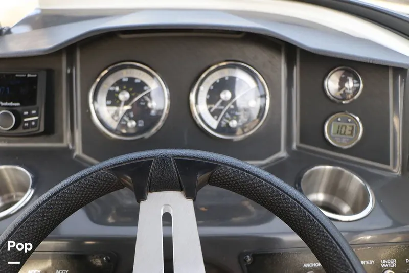 Slide: The Image of Bayliner VR5 I/O 2023 - 16130458