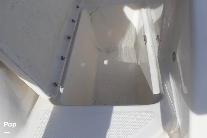 Slide: The Image of Bayliner VR5 I/O 2023 - 16130443