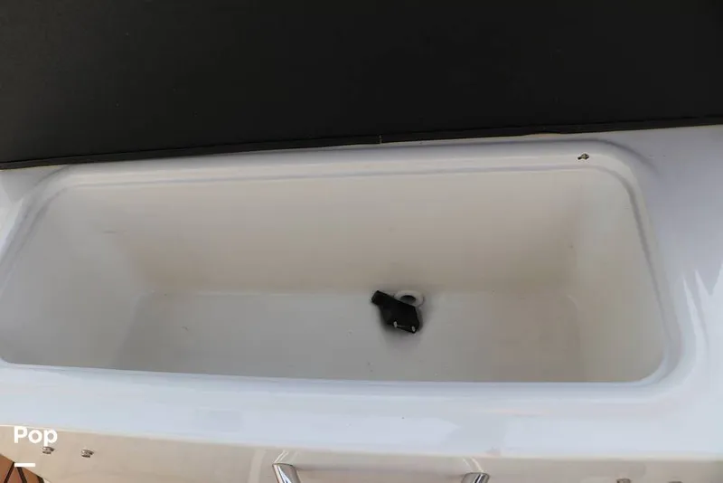 Slide: The Image of Bayliner VR5 I/O 2023 - 16130444