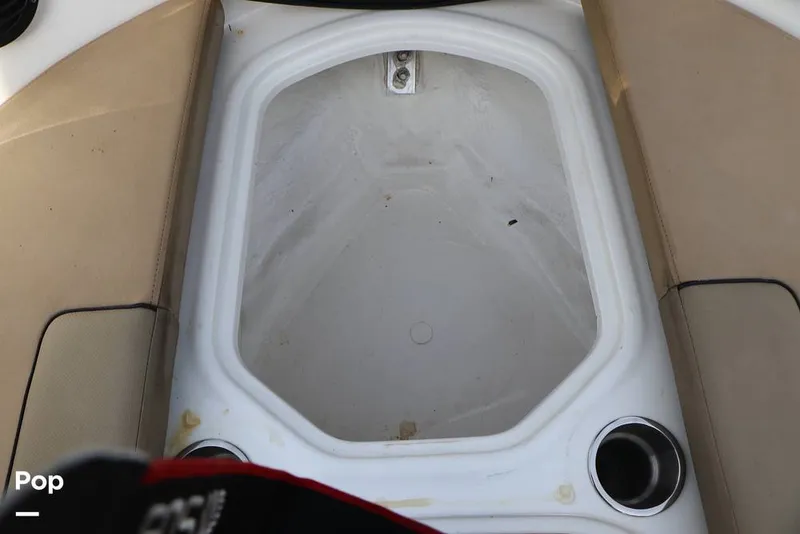 Slide: The Image of Bayliner VR5 I/O 2023 - 16130468