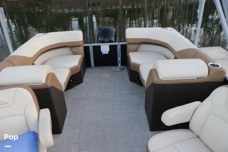 Slide: The Image of Lowe SS230 W 2024 - 16109598