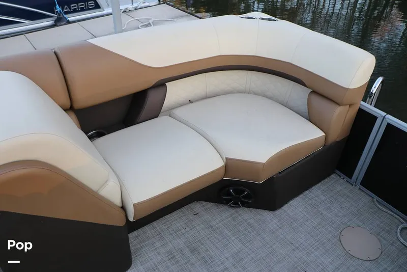 Slide: The Image of Lowe SS230 W 2024 - 16109605