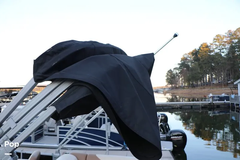 Slide: The Image of Lowe SS230 W 2024 - 16109612