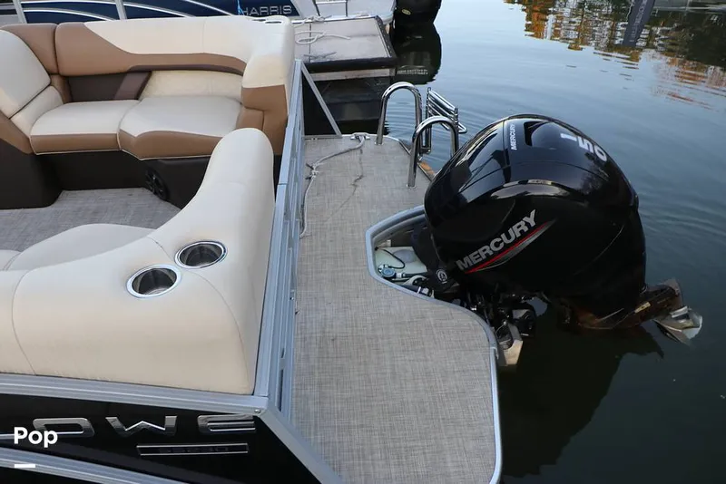 Slide: The Image of Lowe SS230 W 2024 - 16109611