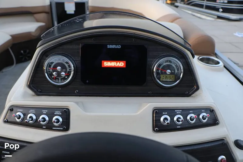 Slide: The Image of Lowe SS230 W 2024 - 16109590