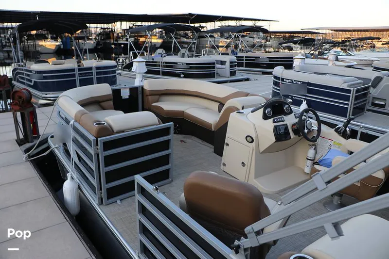 Slide: The Image of Lowe SS230 W 2024 - 16109613