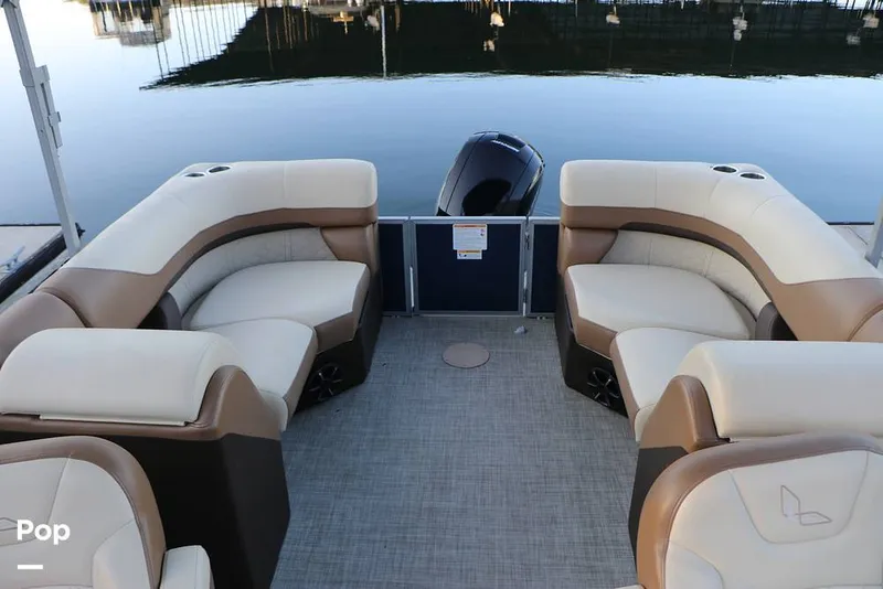 Slide: The Image of Lowe SS230 W 2024 - 16109546