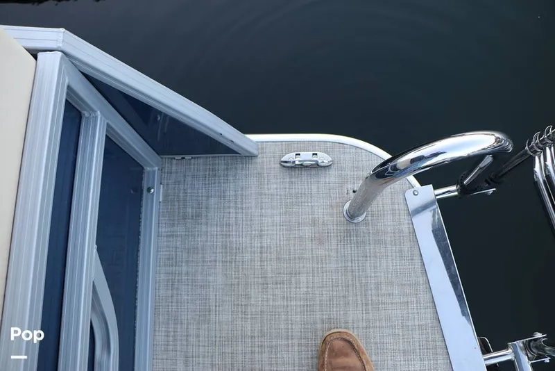 Slide: The Image of Lowe SS230 W 2024 - 16109549