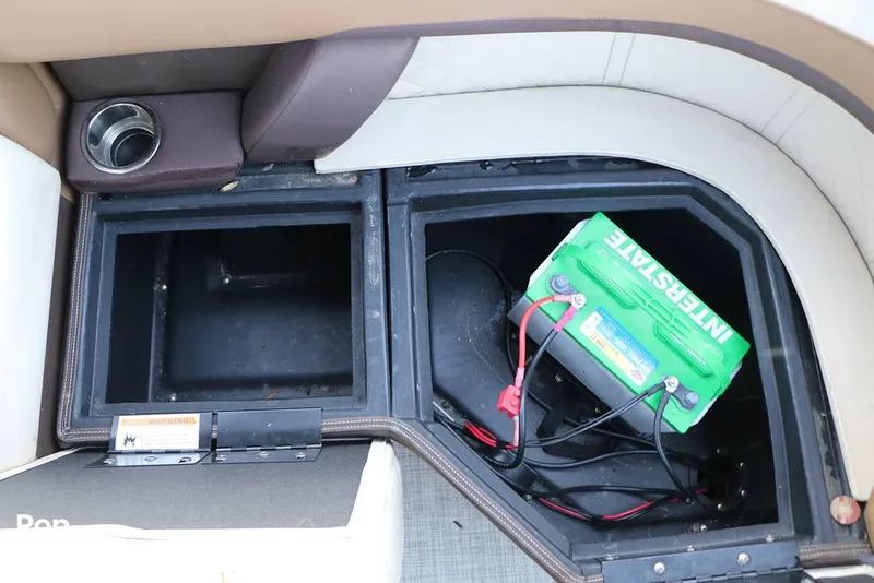 Slide: The Image of Lowe SS230 W 2024 - 16109561