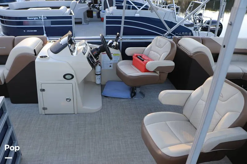 Slide: The Image of Lowe SS230 W 2024 - 16109544