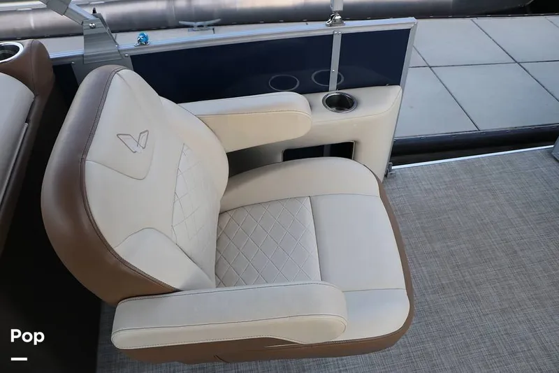 Slide: The Image of Lowe SS230 W 2024 - 16109563