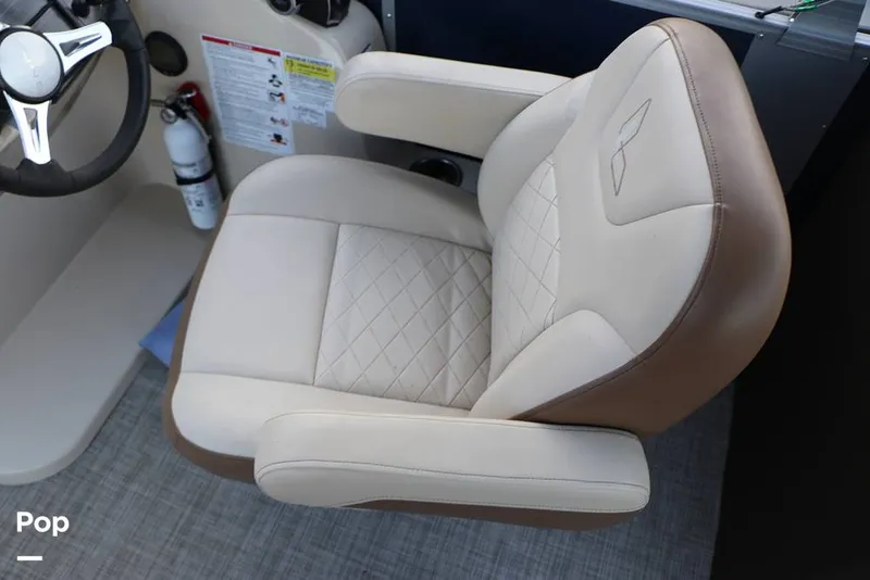 Slide: The Image of Lowe SS230 W 2024 - 16109564