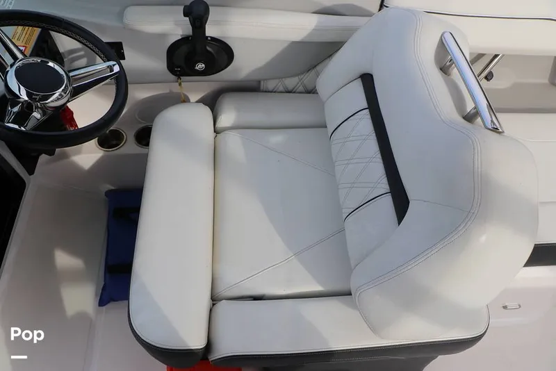 Slide: The Image of Regal LS2 2023 - 16109471