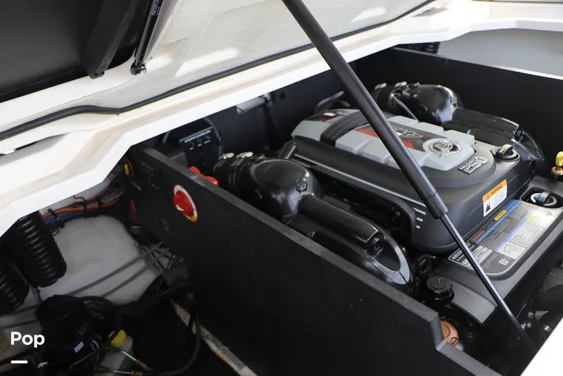 Slide: The Image of Regal LS2 2023 - 16109474