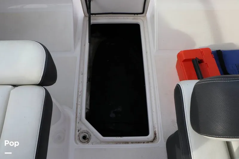 Slide: The Image of Regal LS2 2023 - 16109487