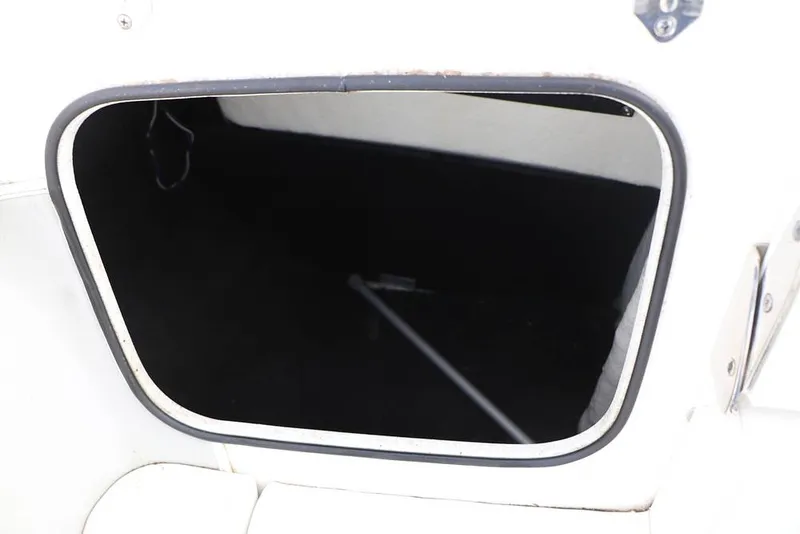 Slide: The Image of Regal LS2 2023 - 16109492