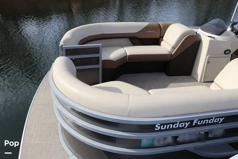 Slide: The Image of Lowe SS 230 W 2024 - 16130676