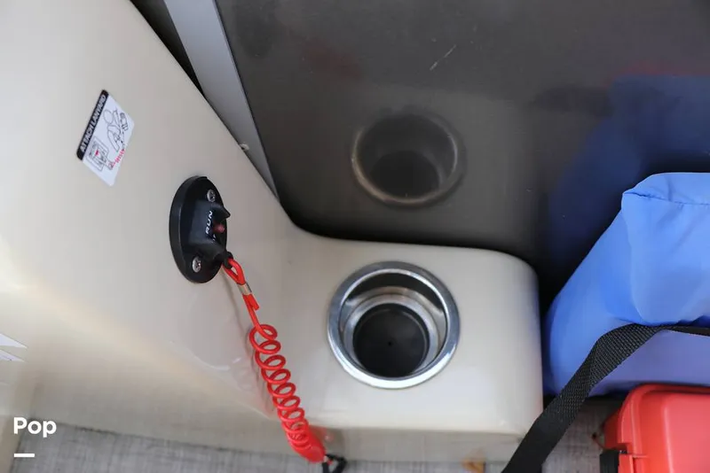 Slide: The Image of Lowe SS 230 W 2024 - 16130706