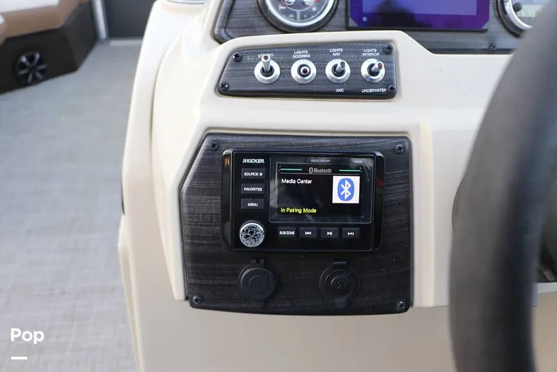 Slide: The Image of Lowe SS 230W 2024 - 16109337