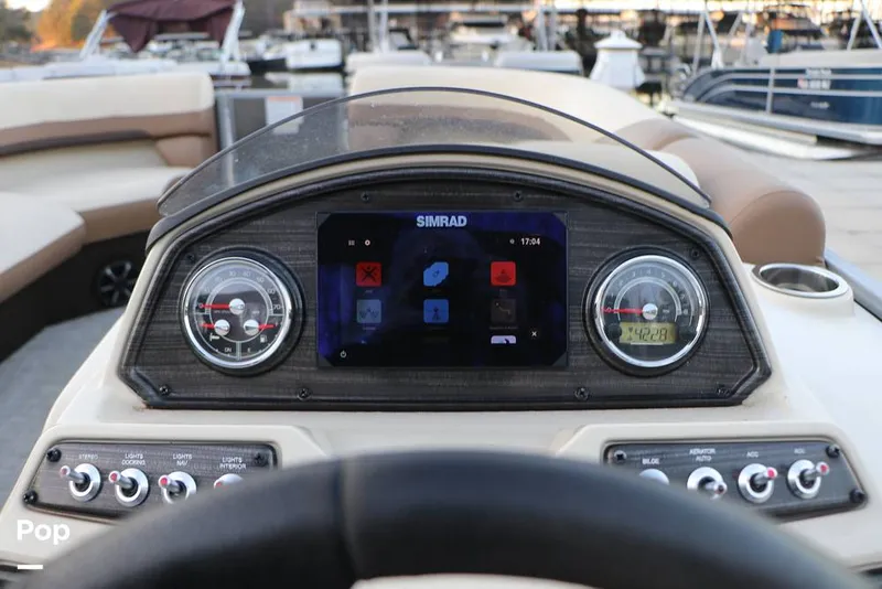 Slide: The Image of Lowe SS 230W 2024 - 16109339