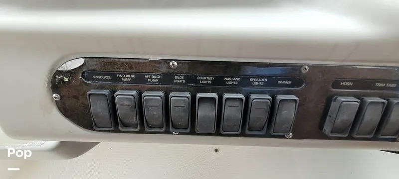 Slide: The Image of Cruisers 320 Express 2004 - 16226856